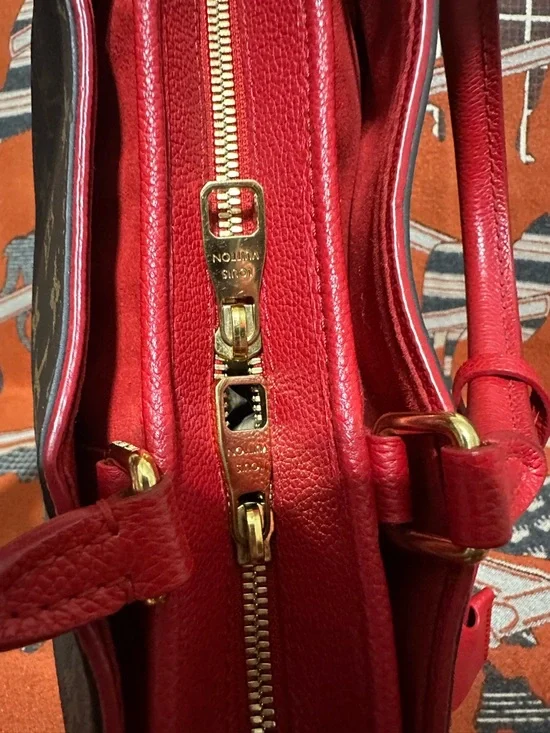 LOUIS VUITTON ❤️🌟SP2187 POPINCOURT PM MONOGRAM W/ RED TRIM BAG⭐️ - Picture 11 of 15
